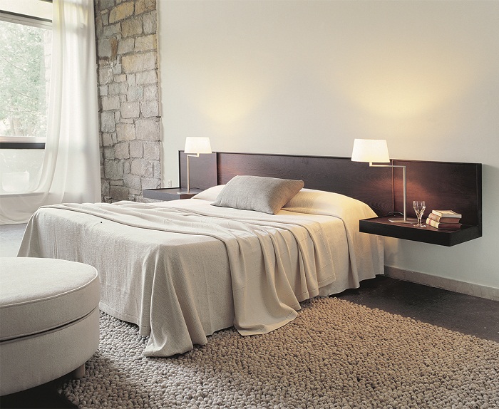 Americana Table Lamp by Santa and Cole Lamps